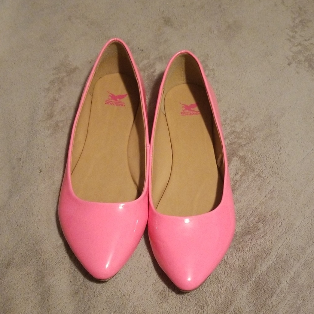 Pat Casl Flat